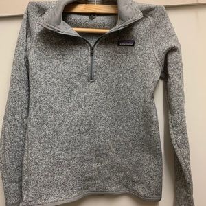 Patagonia Quarter Zip Sweatshirt -gently used